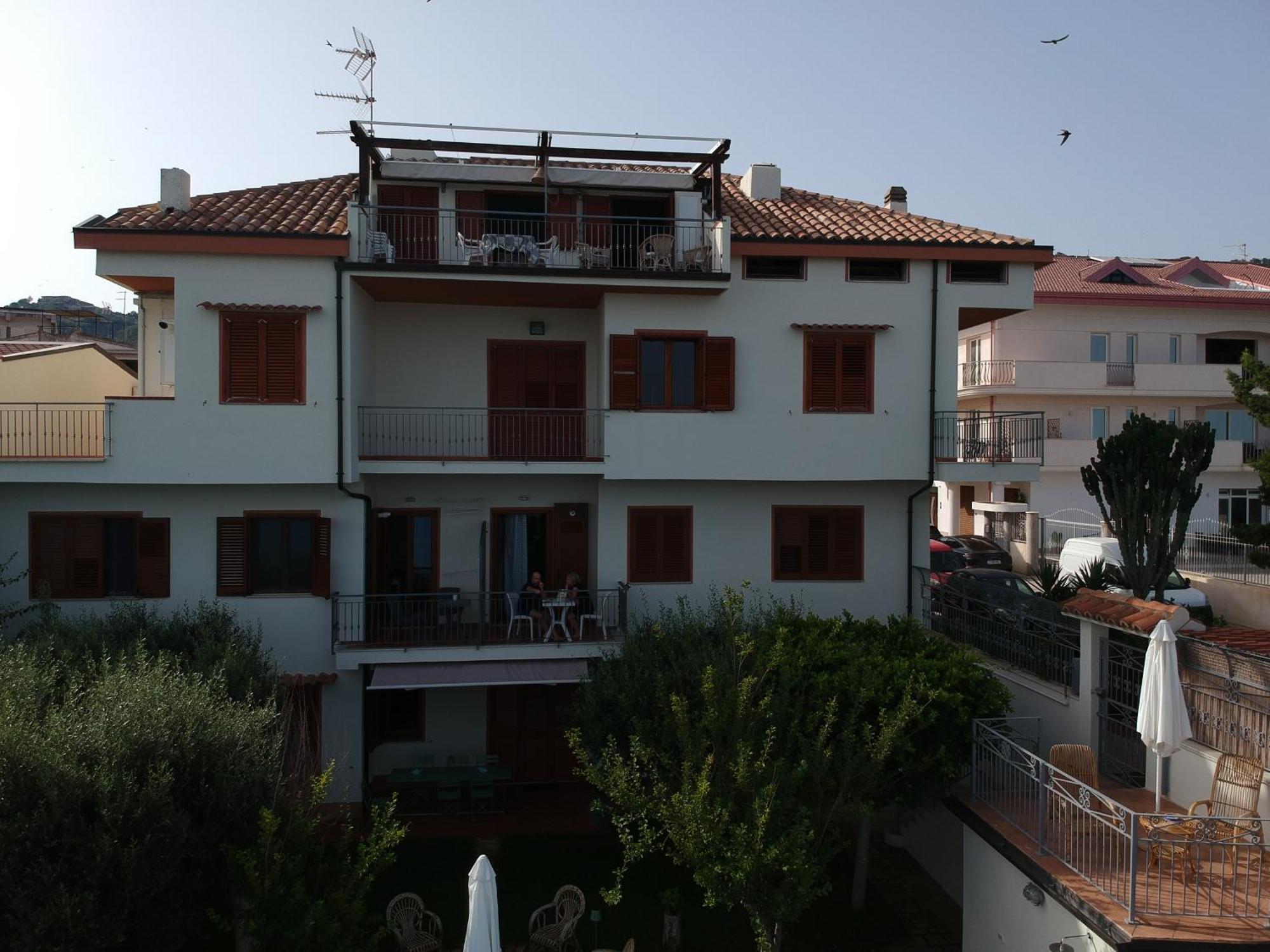 Caia Appartamenti Tropea Exterior foto